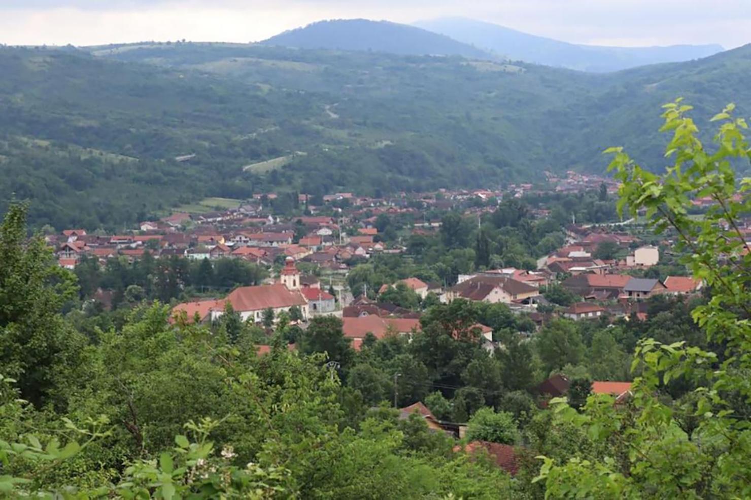 Salas U Bregu In Cheile Carasului Crasova Esterno foto